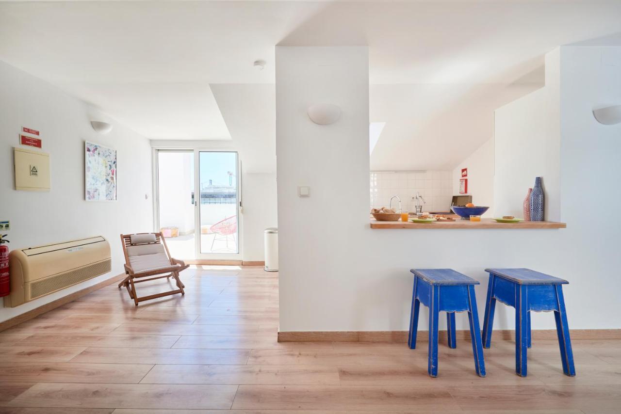 Sunny With Terrace.river View! Apartamento Lisboa